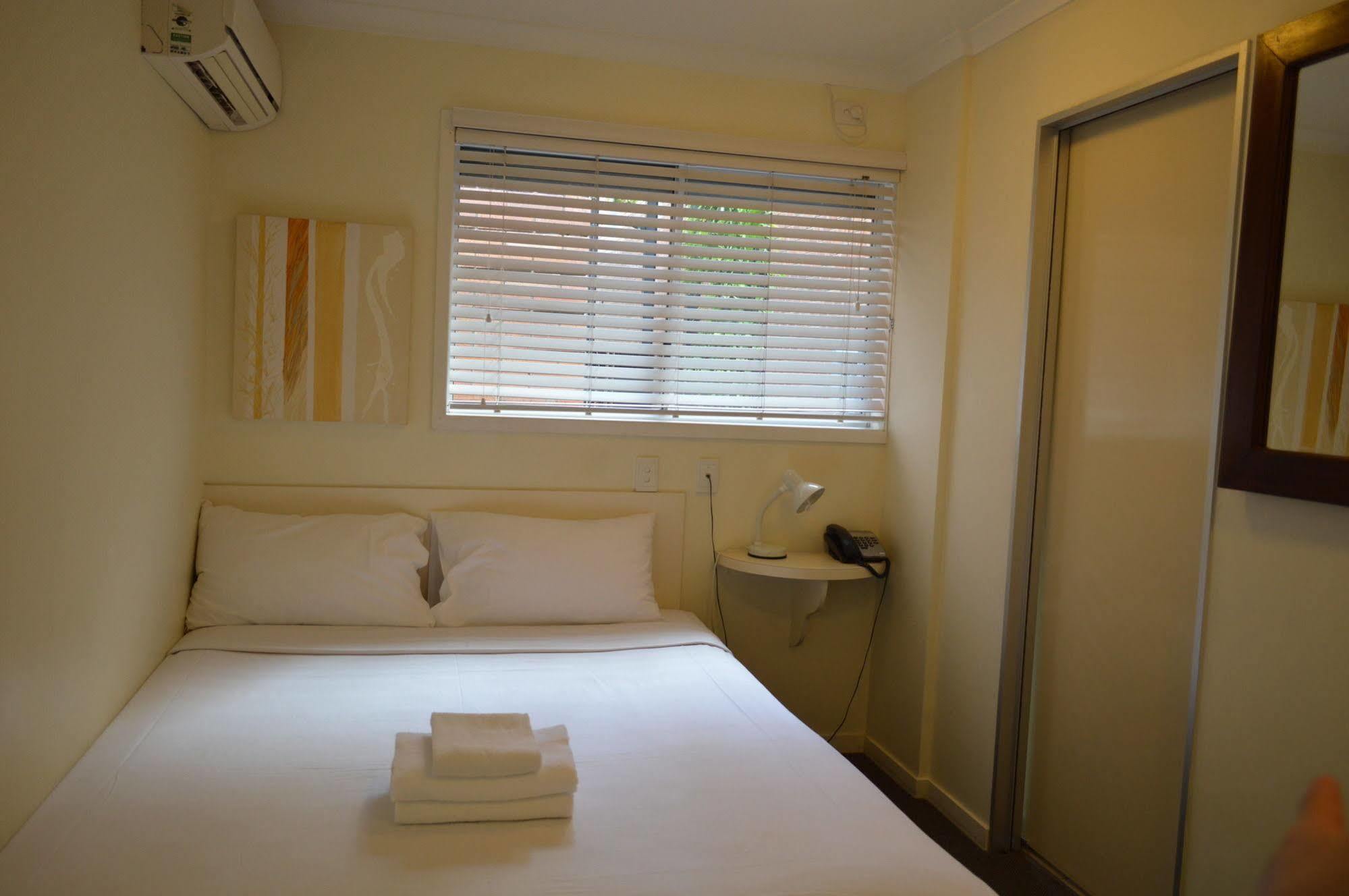 Fortitude Valley Snooze Inn מראה חיצוני תמונה