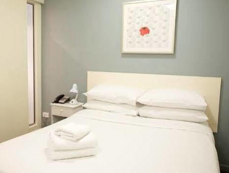 Fortitude Valley Snooze Inn מראה חיצוני תמונה